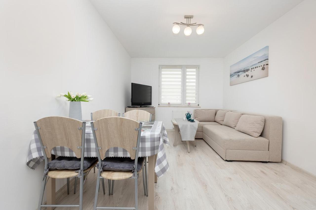 Apartamenty Paryska By Renters 코워브제크 외부 사진