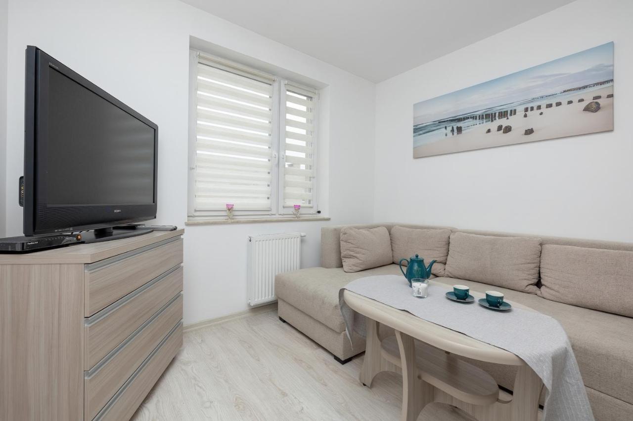 Apartamenty Paryska By Renters 코워브제크 외부 사진